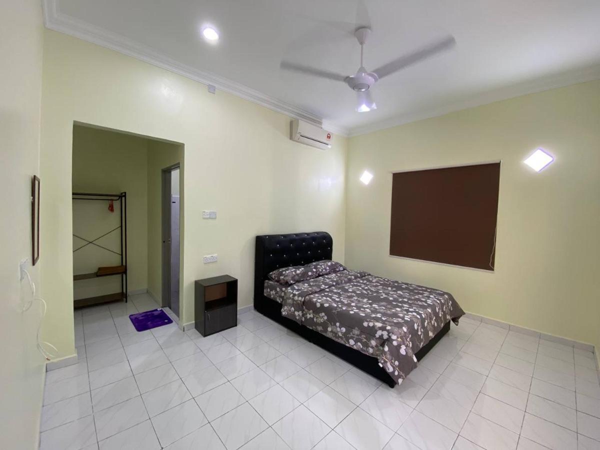 Room/Homestay Nazadja Sungai Besar Buitenkant foto