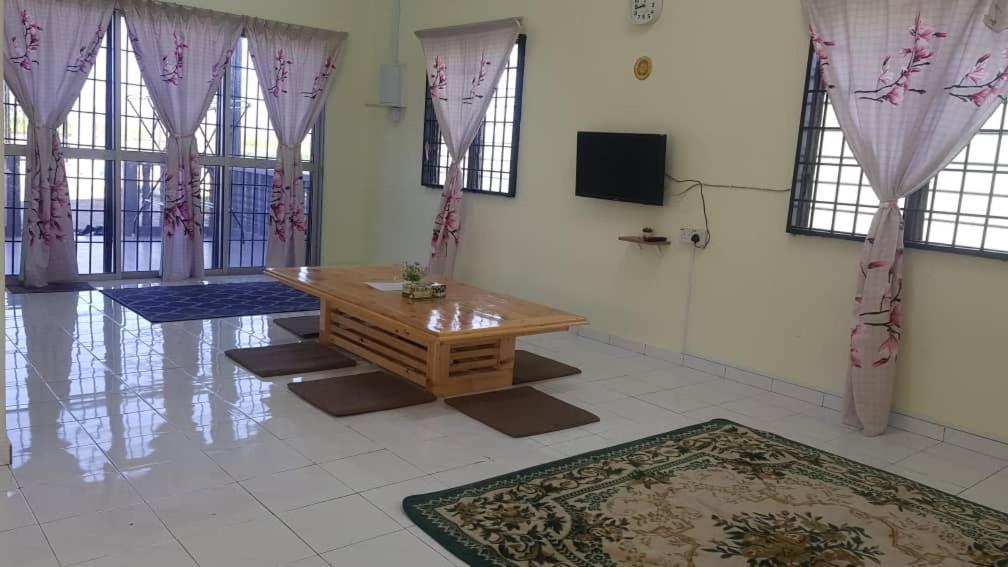Room/Homestay Nazadja Sungai Besar Buitenkant foto